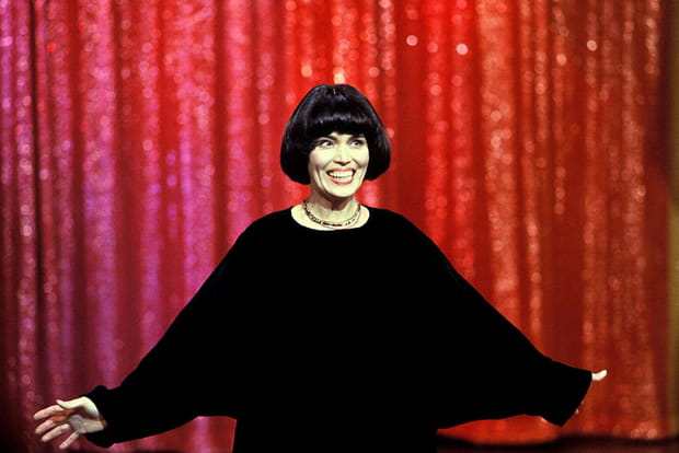 1988 : Mireille Mathieu – 28 490 000 euros