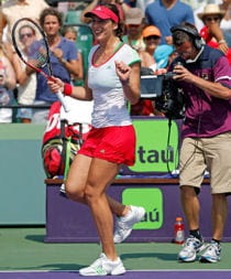 andrea petkovic réalise la petko dance. 