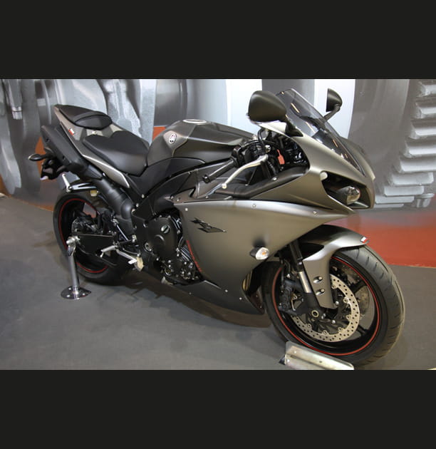 Yamaha R1