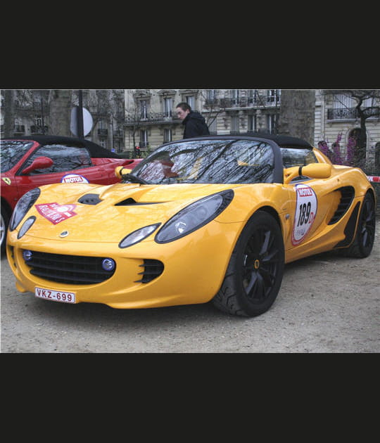Lotus Exige Cup, exclusive