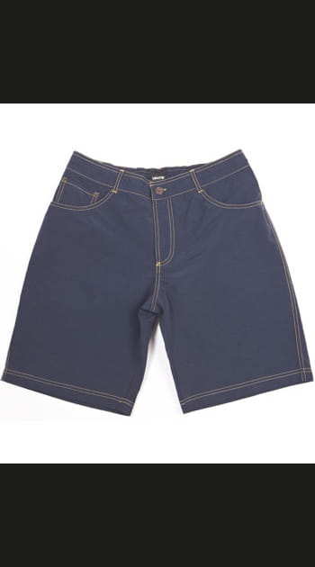 C'est le jean &agrave; la plage