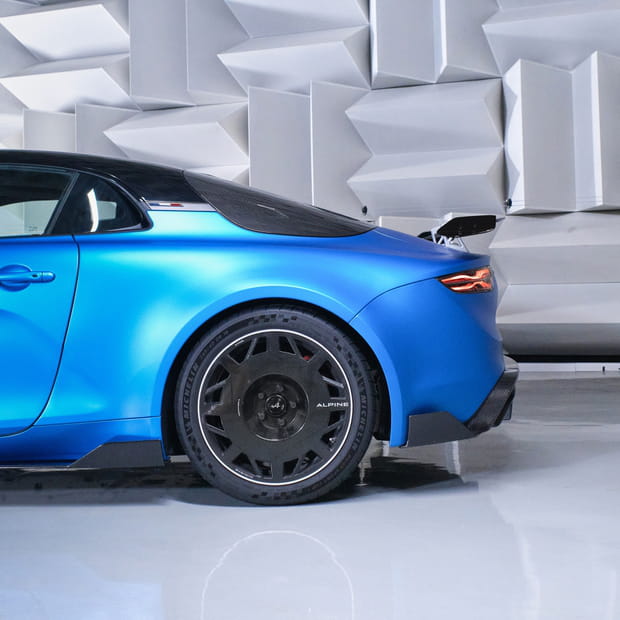 Le freinage amélioré de la nouvelle Alpine A110 "R" !