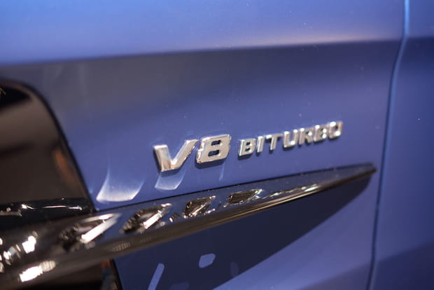 Un V8 biturbo sous le capot de l'AMG GT R Roadster