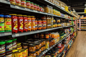 &quot;Notre entreprise vend de la mer** pour les pauvres&quot;&nbsp;dans les supermarch&eacute;s&nbsp;: un dirigeant cr&eacute;e une pol&eacute;mique et se fait virer