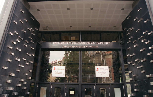 Diplômé de Panthéon Assas