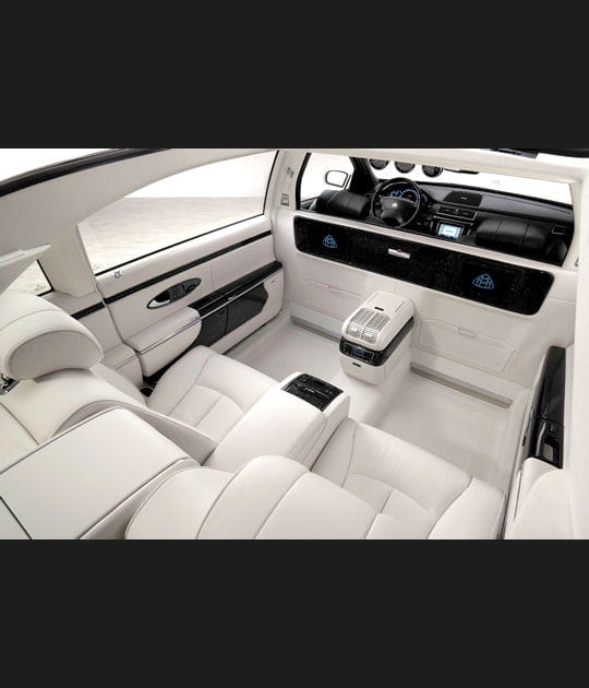 Chauffeur, champagne&nbsp;!