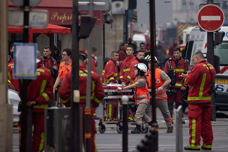 Les images de l'explosion rue Saint-Jacques &agrave; Paris