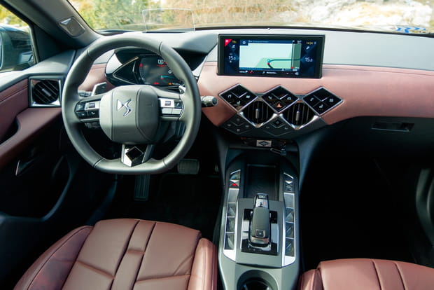 Montez à bord du DS3 Crossback La Première