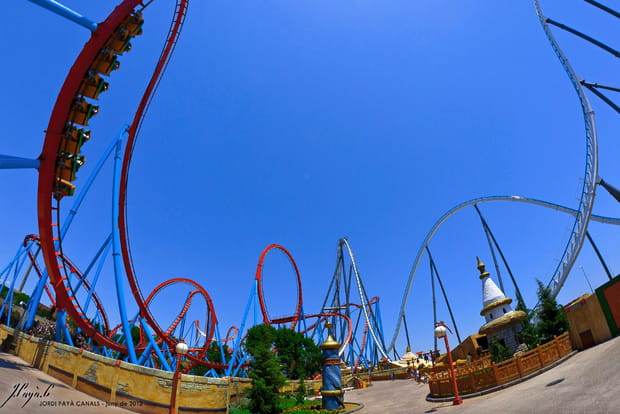 Shambhala, plus haut grand-huit d'Europe