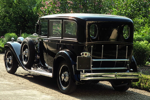 La première Mercedes des papes