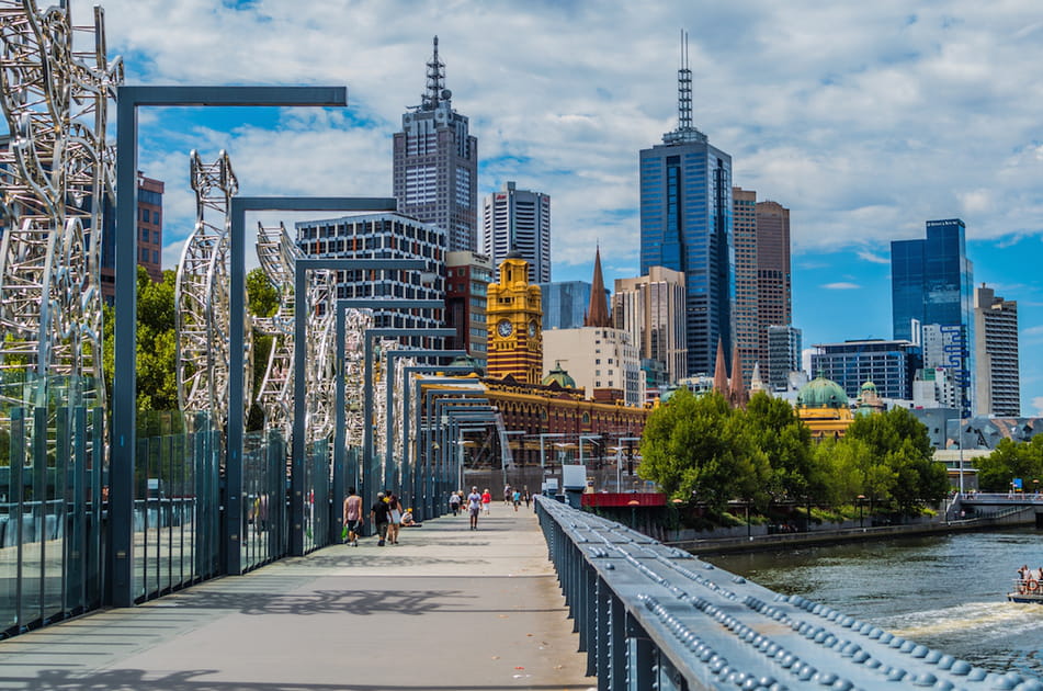 21&nbsp;- Los Angeles-Melbourne avec United Airlines ou Qantas