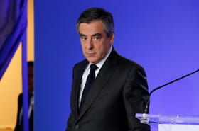 Fonction publique: cinq ans apr&egrave;s Fillon, les candidats ont chang&eacute; de ton