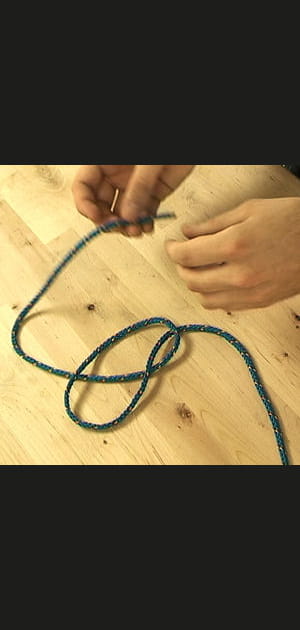 Le noeud de halage&nbsp;: &eacute;tape 2