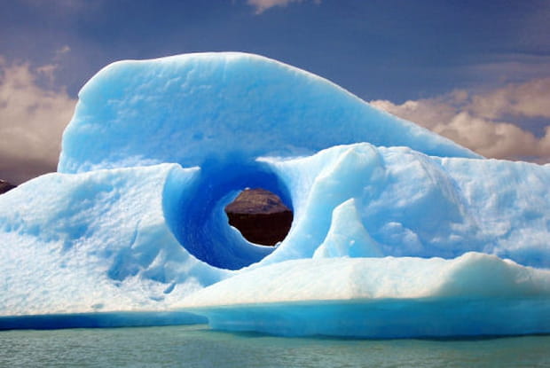 Comme un glaçon dans l'eau