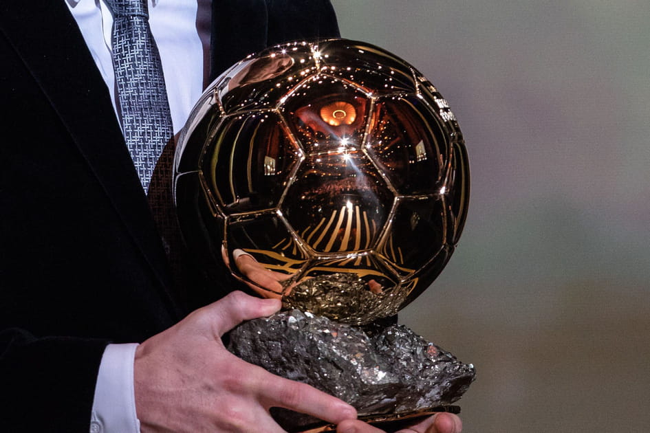 Quand Cristiano Ronaldo donne le Ballon d'or &agrave; Mbapp&eacute;
