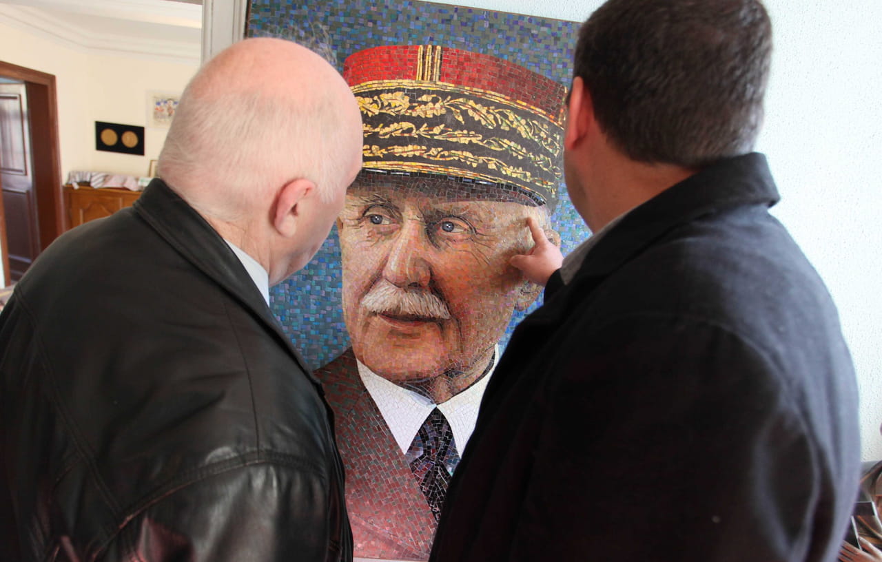 Une messe en hommage à Philippe Pétain fait polémique : pourquoi l'événement n'est-il pas annulé ?