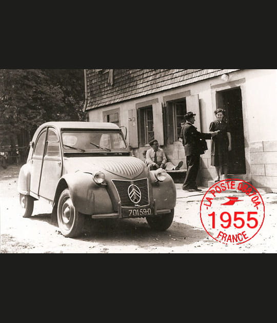 La m&eacute;tamorphose de La Poste en images En&nbsp;1955,&nbsp;le&nbsp;courrier&nbsp;est&nbsp;distribu&eacute;&nbsp;2&nbsp;fois&nbsp;par&nbsp;jour...