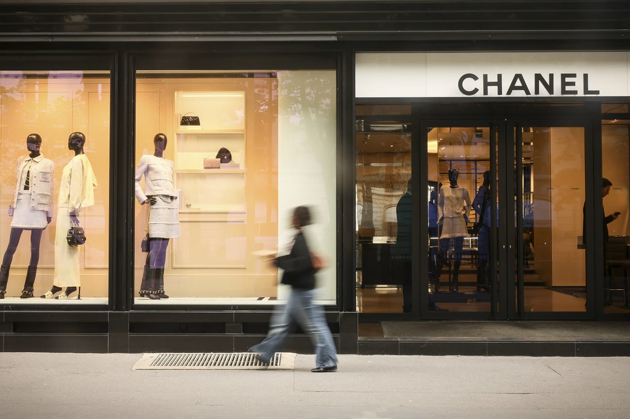 Ã€ Paris, un magasin Chanel cambriolÃ©Â : la mÃ©thode trÃ¨s spectaculaire des voleurs