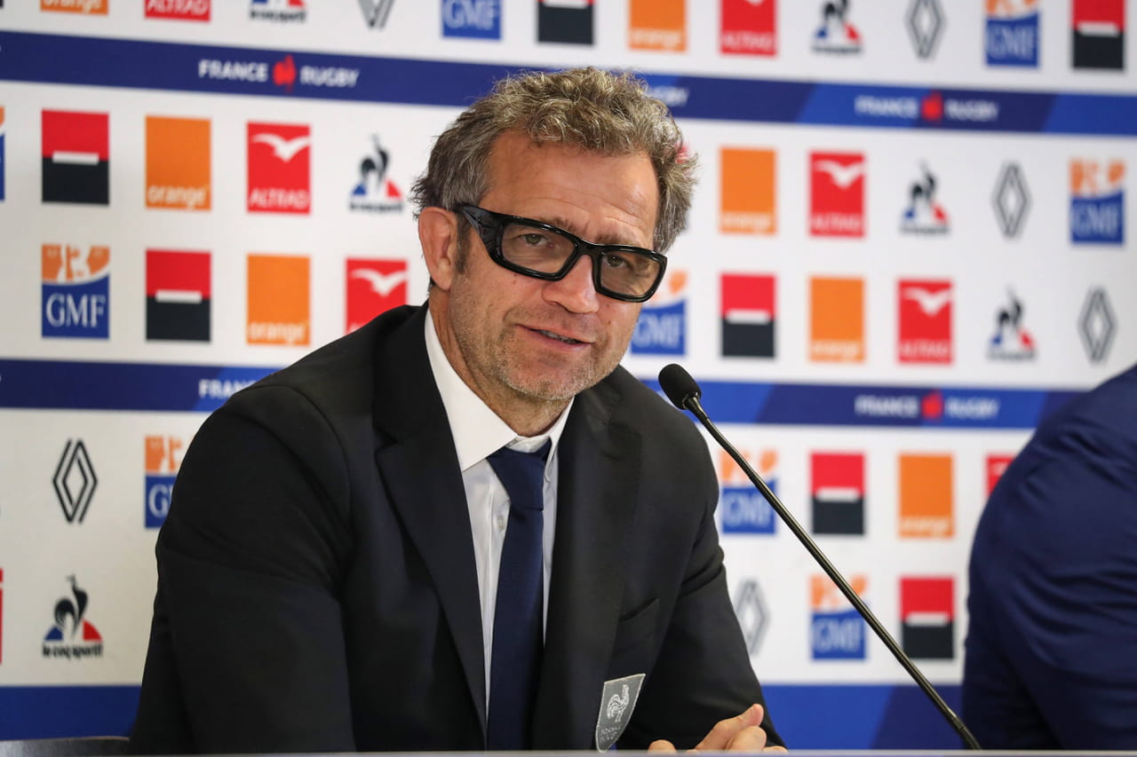 La France championne du monde de rugby ? "Oui c'est notre ambition" répond cash Fabien Galthié