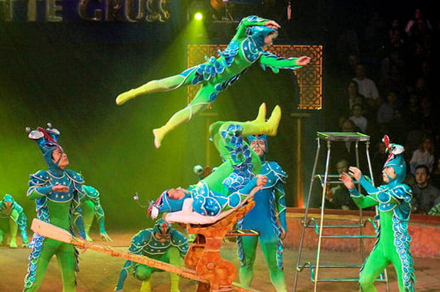 La troupe acrobatique de ZunYi