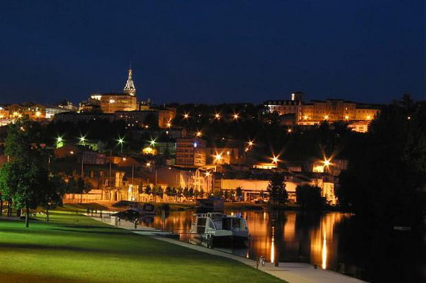 Angoulême vue de nuit