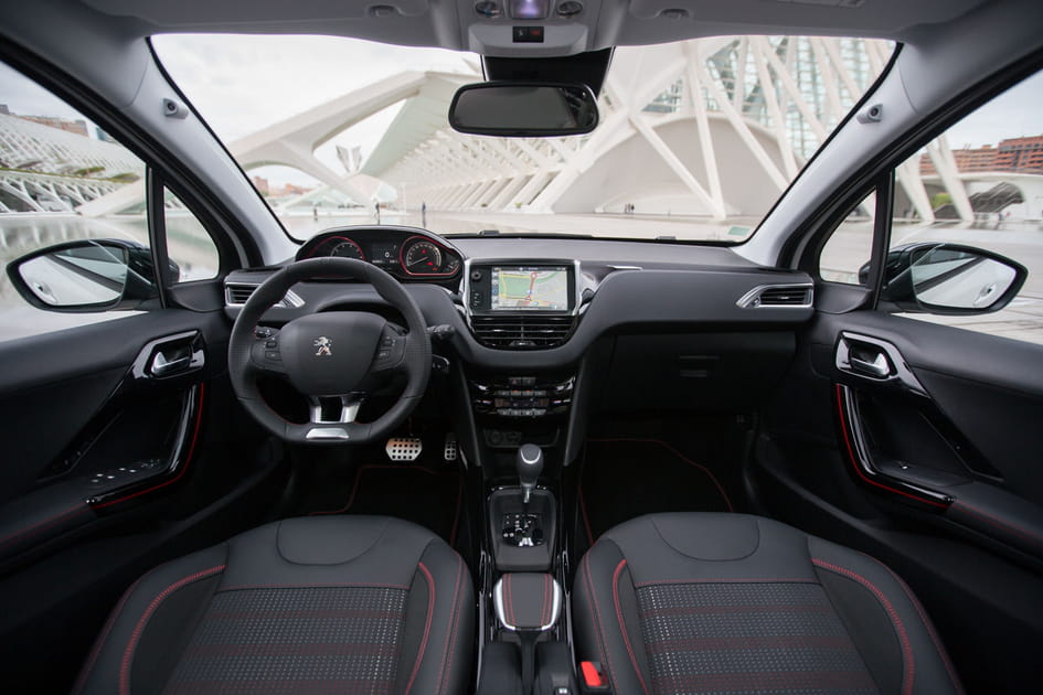Ambiance int&eacute;rieure du Peugeot 2008