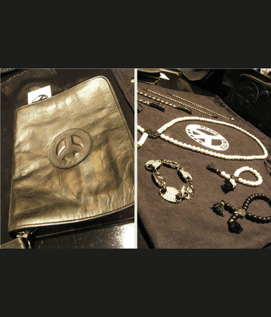 Accessoires&nbsp;: Peace United