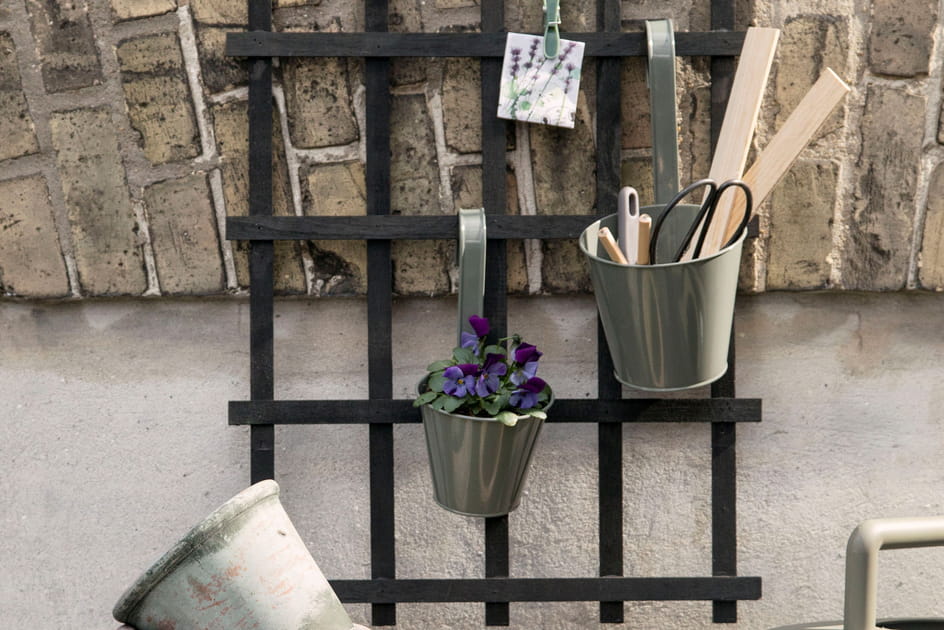 Des pots &agrave; accrocher