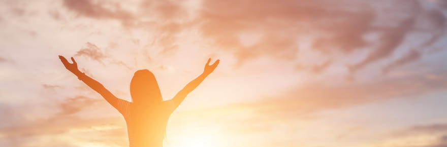 Elle est bien plus facile &agrave; atteindre que le bonheur&nbsp;: cette &eacute;motion est la cl&eacute; pour r&eacute;ussir sa vie