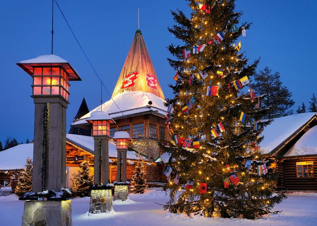 Visitez le vrai village du Père Noël en Laponie