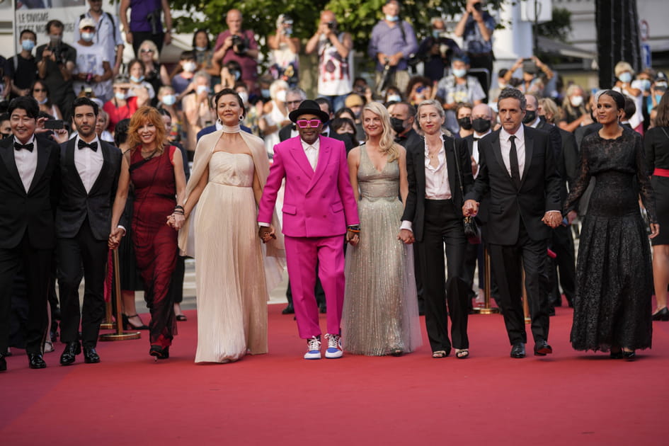 Le jury au complet