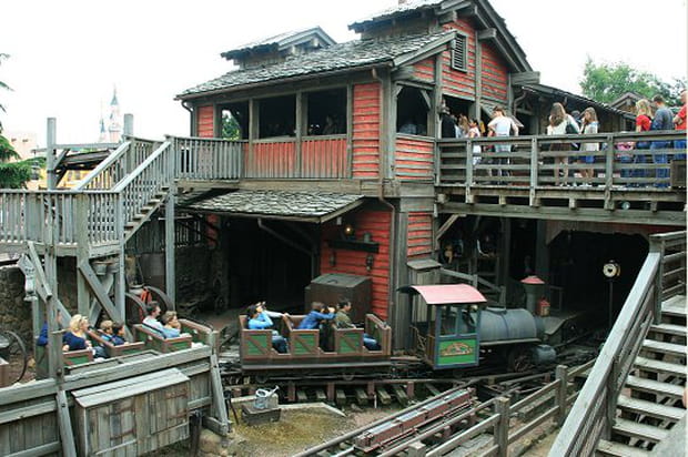 Le train fou de la mine