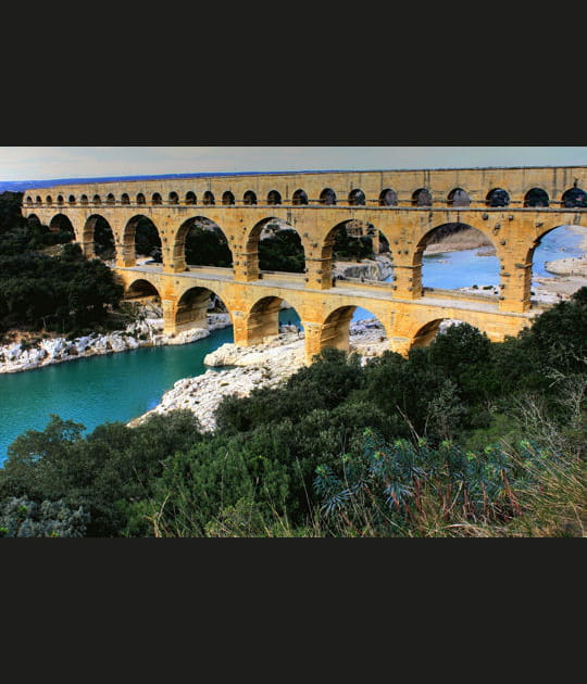Le Pont du Gard, passage oblig&eacute; en Provence
