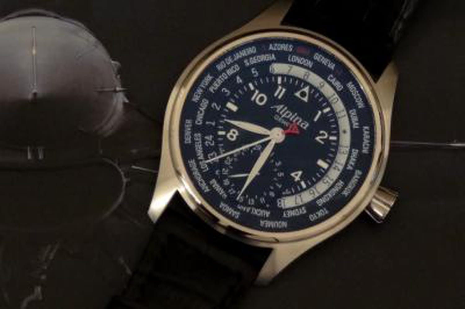 Essai Alpina Startimer Pilot Manufacture Worldtimer