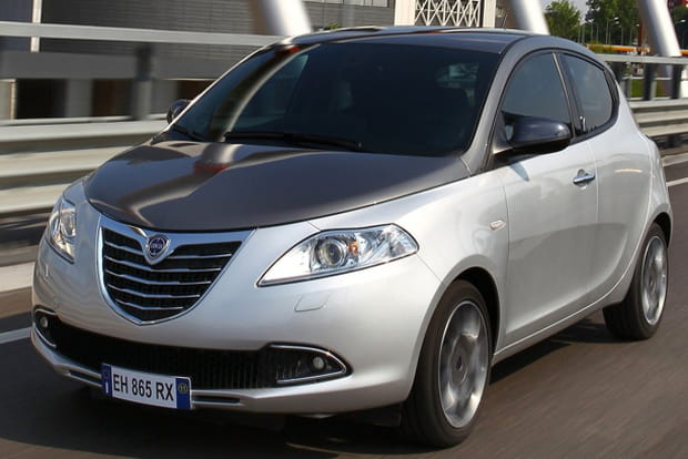 Lancia Ypsilon