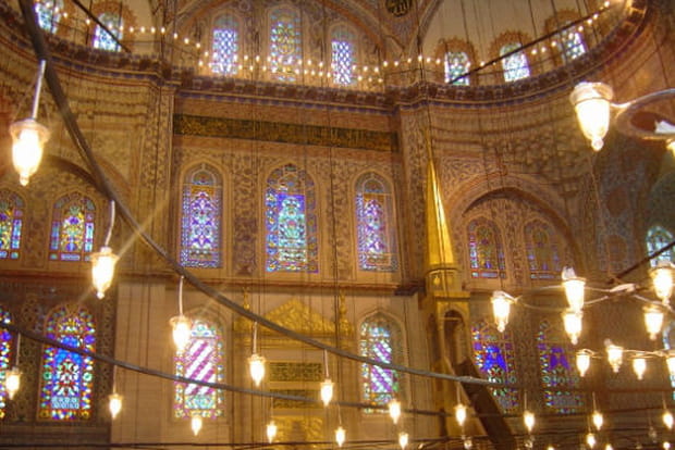 A l'intérieur de la Mosquée Bleue