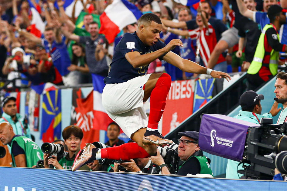 La c&eacute;l&eacute;bration avec les supporters
