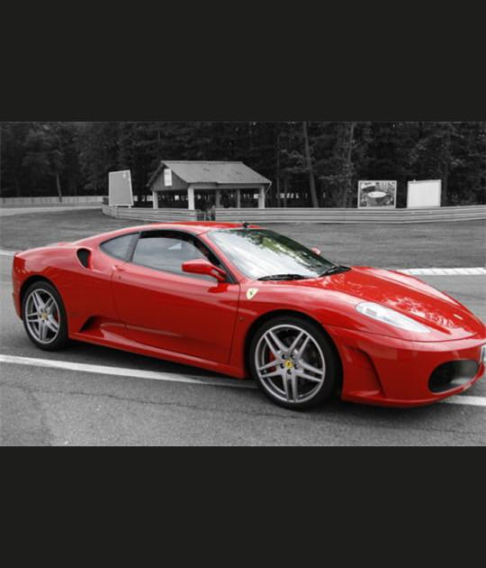 Voir la vie en rouge Ferrari
