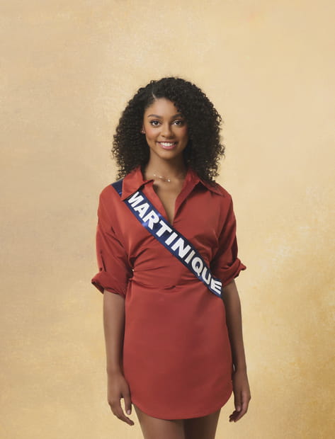 Les portraits officiels des candidates à Miss France : Miss Martinique