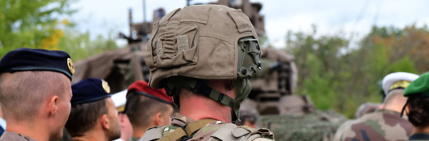 Des militaires fran&ccedil;ais d&eacute;ploy&eacute;s en Ukraine&nbsp;? Un chef d'&eacute;tat-major l'envisage s&eacute;rieusement, une date avanc&eacute;e