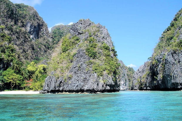 Palawan aux roches karstiques