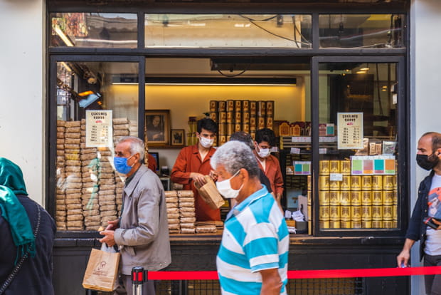 Boire du vrai café turc