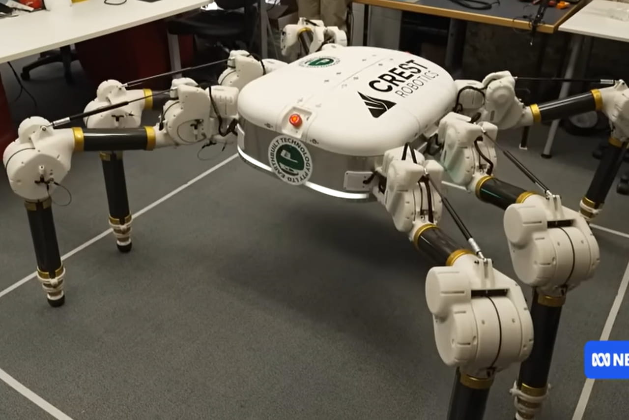Ce robot araignÃ©e est capable de construire une maison en 24h... et de remplacer 100Â maÃ§ons
