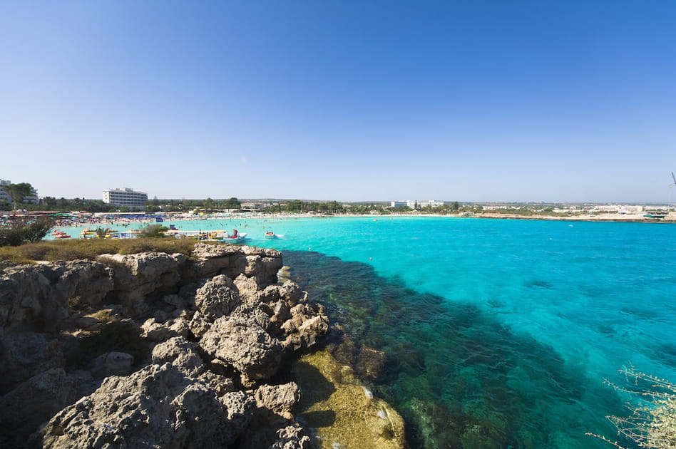 La plage de Nissi &agrave; Chypre