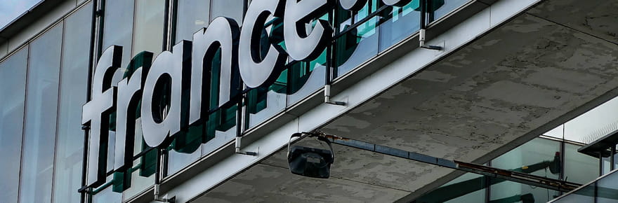 Alerte &agrave; la bombe au si&egrave;ge de France TV&nbsp;: le direct interrompu et les locaux &eacute;vacu&eacute;s