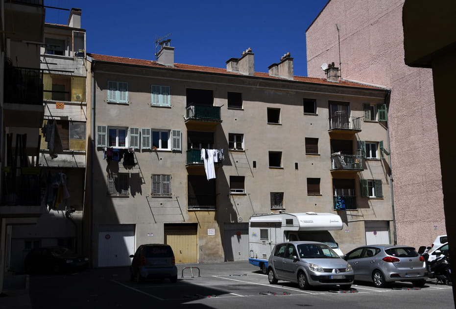 L'appartement o&ugrave; a r&eacute;sid&eacute; le terroriste