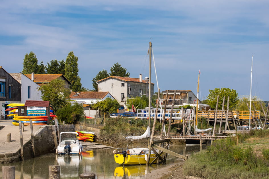 Mornac-sur-Seudre, un petit port charentais accessible en train du 19e si&egrave;cle
