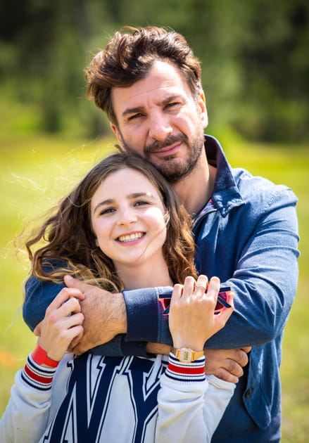 Toutes les photos des bracelets rouges saison 2