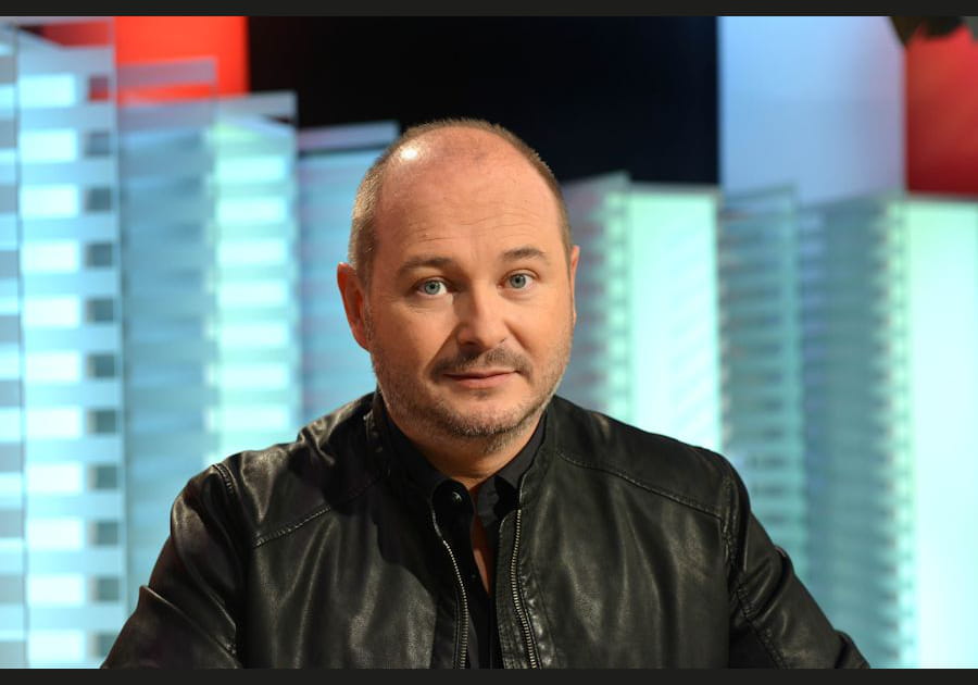 S&eacute;bastien Cauet : son bateau a pris feu