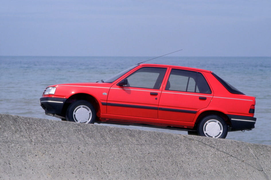 Peugeot 309